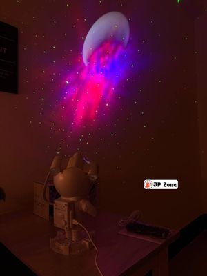 Astronaut Projector Night Light_img_2