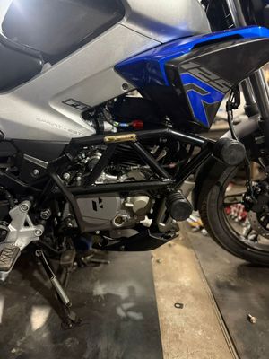 Engin Crush Gourde/Bumper Hero Xtream 125R_img_5
