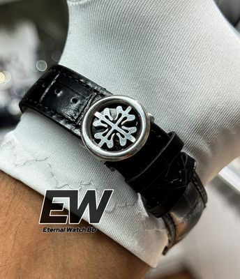 PATEK NAUTILUS SWEEP WHITE DIAL BLACK BELT SILVER CASE_img_3