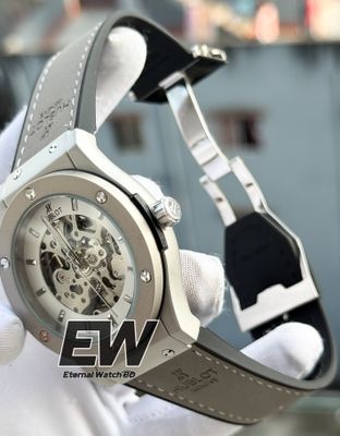 HUBLOT AUTOMOTIC GREY VELVET BELT WHITE DIAL SILVER CASE_img_1