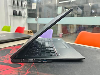 Fujitsu LifeBook U7410 | Core i5 10th Gen | 8GB RAM 256GB SSD | 14.1-inch Display_img_4