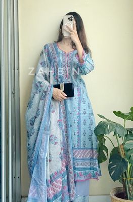 Sara💙_img_1