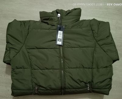 Ladies minus temperature jacket._img_12