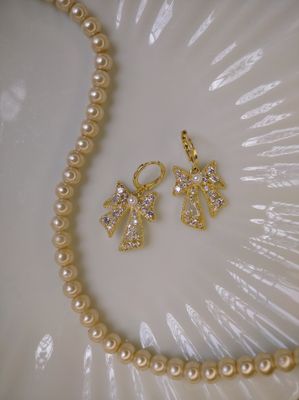 Golden Bow_img_0