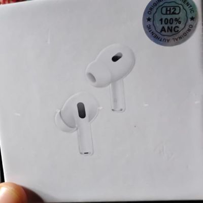 Apple AirPods Pro (2nd Gen) — ANC ইন-ইয়ার ওয়্যারলেস ব্লুটুথ হেডফোন_img_3