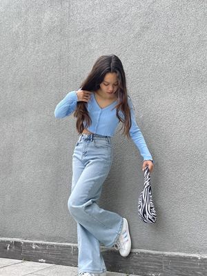 Light wash denim_img_4