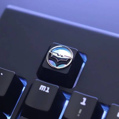 Batman - Zinc-plated Aluminum Artisan R4 Keycaps_img_0