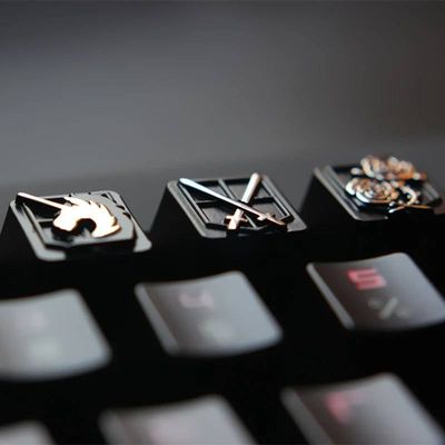 Attack on Titan 4pcs Set - Zinc-plated Aluminum Artisan R4 Keycaps_img_2