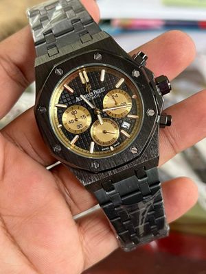 AP Royal Oak Black body Golden Chronograph AA Grade_img_0