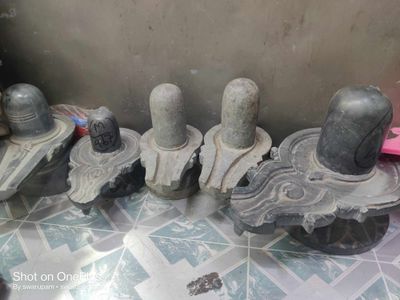 কালো পাথরের শিবলিঙ্গ ১৫ ইঞ্চি_img_1