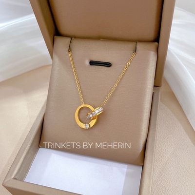 Circled rkng neckpiece_img_0