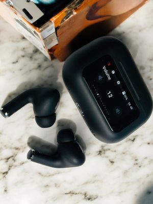 A9 Pro\ ANC Touch Screen Display Earbuds_img_6
