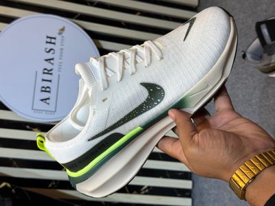 ZoomX Invincible White_img_0