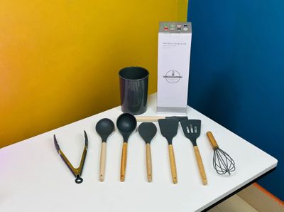 Premium 8Pcs Non-Stick Silicone Cooking Utensil Set with Holder ._img_0