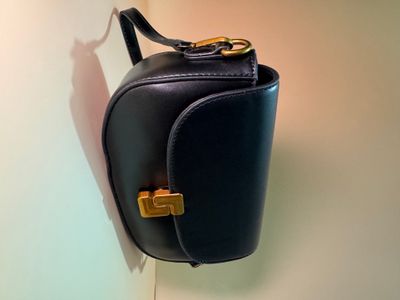 Sleek Crossbody_img_2