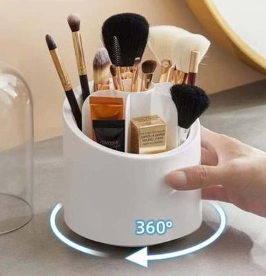 360° Diamond Design Rotating Cosmetic organizer Box_img_1