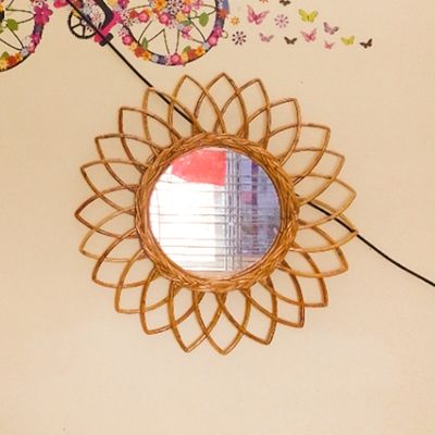 Cane Flower Shaped Round Mirror_img_3