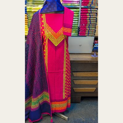Hight Quality Cotton Printed Three Piece_img_0