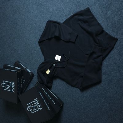 Solid Premium Oversized Drop Shoulder Hoodie - 7VNE_img_0