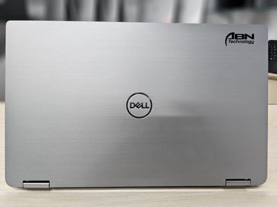 Dell 7400 2in1. Core i7, 8th Generation. 16GB RAM, 256GB SSD. 14.1" X360 Touch Display._img_1
