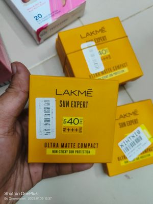 Lakme sun expert compact powder original_img_0