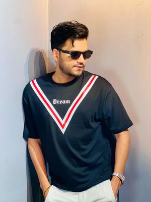 Drop Shoulder T-shirt - Black