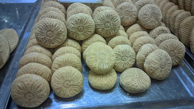 পাবনার বিখ্যাত প্যারা সন্দেশ ১কেজি_img_1