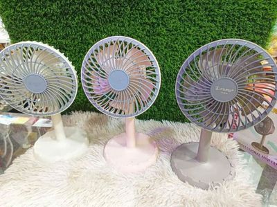 Rechargeable Portable Mini Table Fan jy super Strong Wind Left to Right Moveing 45 Degrees_img_4