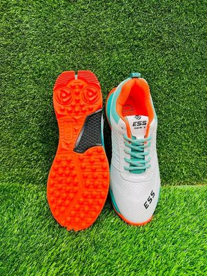 ESS Rabber Spike Cricket Boot_img_2