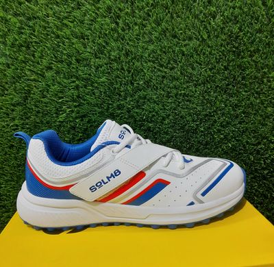 Solmb8  Rabber Spike Cricket Boot_img_1