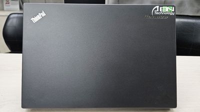 Lenovo ThinkPad T450. Core i5, 5th Gen. 8GB RAM, 256GB SSD. 14.1" Display_img_0