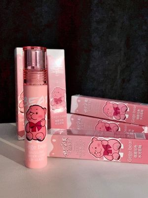 Gege Bear Dazzling water Light lip glaze