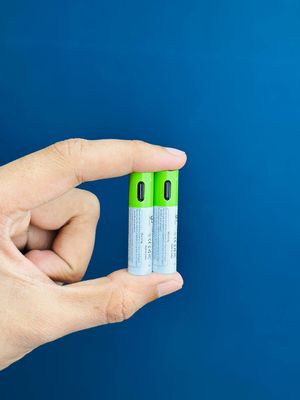 SmarToools RB20 AAA 1.5V 750 mWh Rechargeable Battery (2 Pcs Set)._img_1