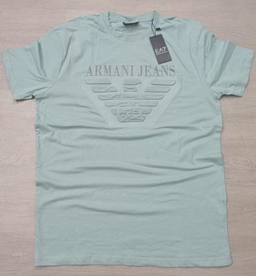 Men's premium quality round neck t-shirts._img_12
