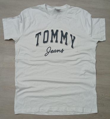Men's premium quality round neck t-shirts._img_36