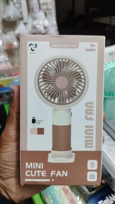 Mini Cute USB Charging Fan – Portable & Powerful_img_1