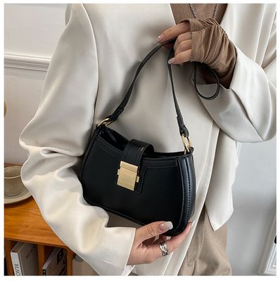 Solid shoulder bag_img_2
