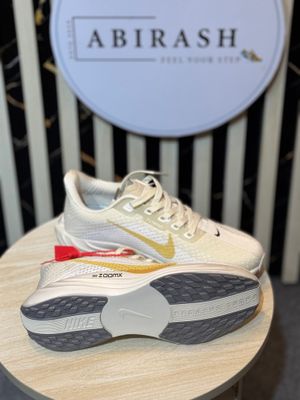 ZoomX Golden_img_1