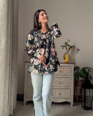 Black Floral Printed V Neck Full Sleeve Pure Cotton Top_img_1