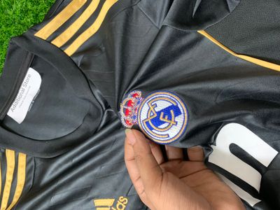 Real Madrid 11/12 Away Kit_img_2