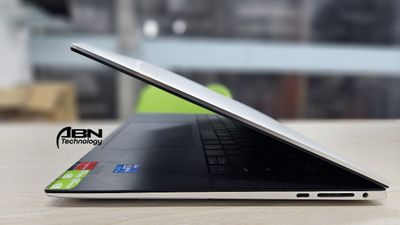 Dell XPS 15 9510. Core I7, 11th Gen .16GB RAM, 512GB SSD. 15.5" Display. RTX 3050ti 4GB Dedicated GPU_img_4