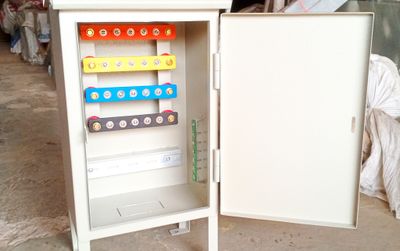 300A busbar panel 18"×14"×8"_img_0