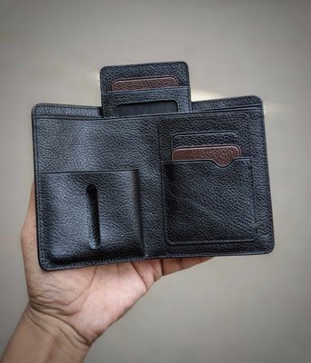 KROYSHALA Men's Leather Wallet - Black | Slim & Stylish Bifold_img_0
