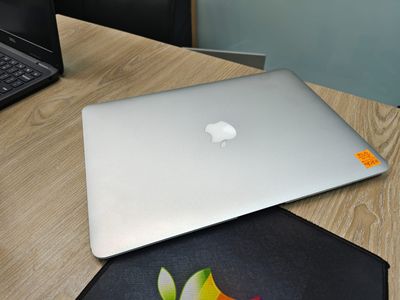 Apple MacBook Air 2014 | Intel Core i5 4GB RAM 128GB SSD | 13.3-inch Display_img_1