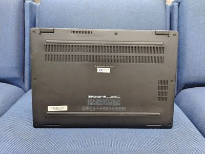 Dell Latitude 7390 2 in 1 | Core i5 8th Gen 16GB RAM 256GB SSD | 13.3-inch X360 Display_img_7