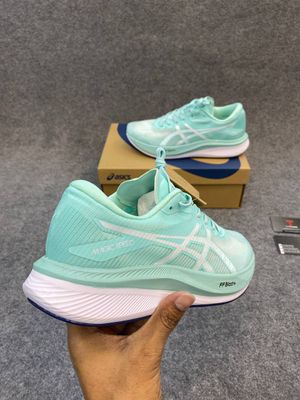 Asics Magic Speed 3_img_1