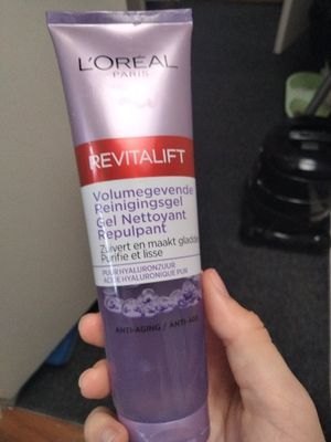 L'Oréal Paris Revitalift Volume-Boosting anti aging Cleansing Gel_img_2