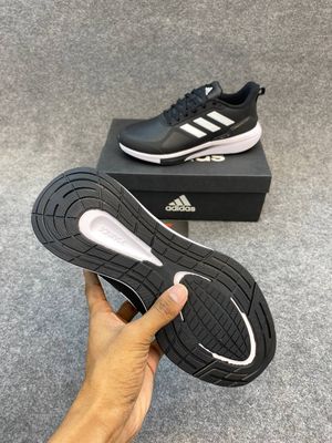 Adidas Eq22 Running b/w_img_1