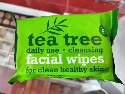 tea tree facial wipes_img_0