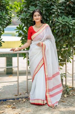 Handloom white saree_img_6